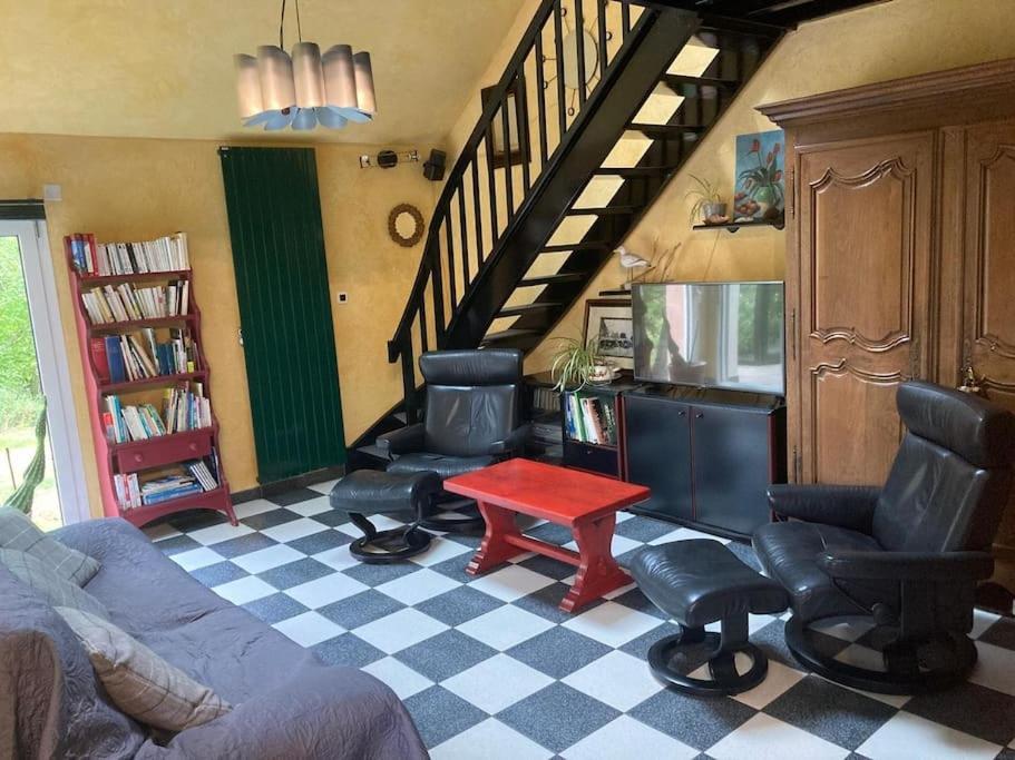 La Maison Rose - Avec Grand Jardin Clos A 300M De La Mer Hauteville-sur-Mer Eksteriør billede